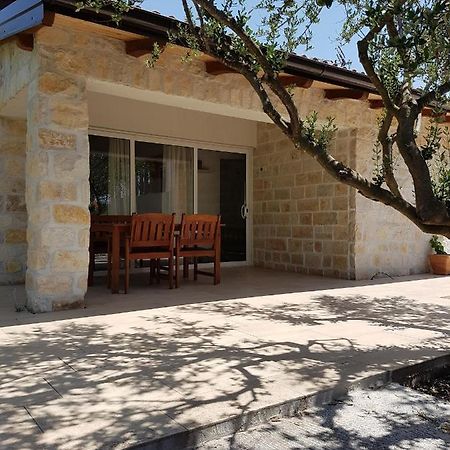 דראגה Apartmani Morovi Dvori מראה חיצוני תמונה