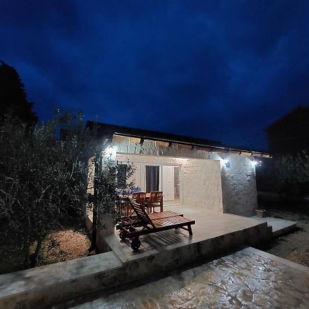 דראגה Apartmani Morovi Dvori מראה חיצוני תמונה